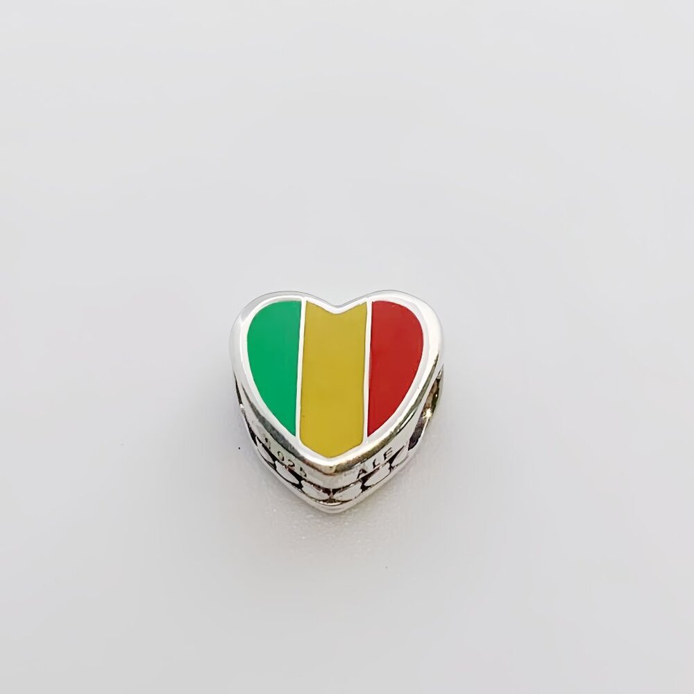 Pandora Maii Flag Heart Charm